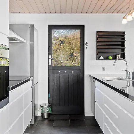 Awesome In With House Sea View * Tranekaer