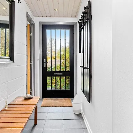 3 Bedroom Gorgeous In Vakantiehuis