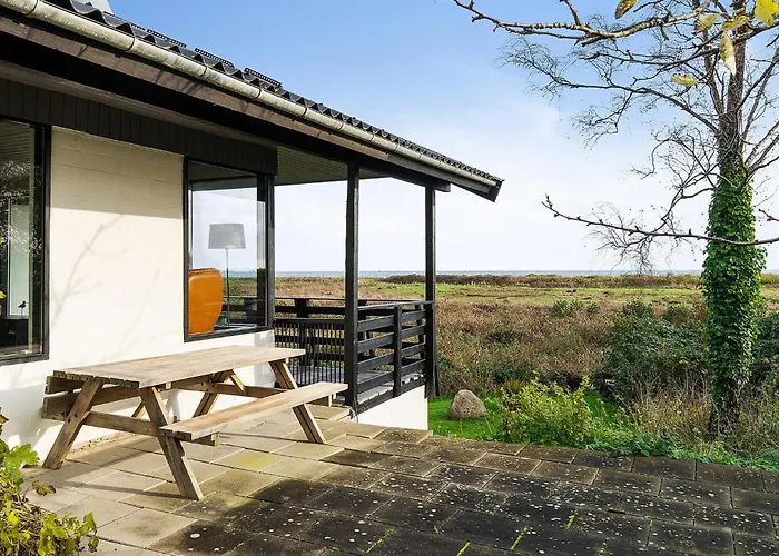 Semesterbostad 3 Bedroom Gorgeous In