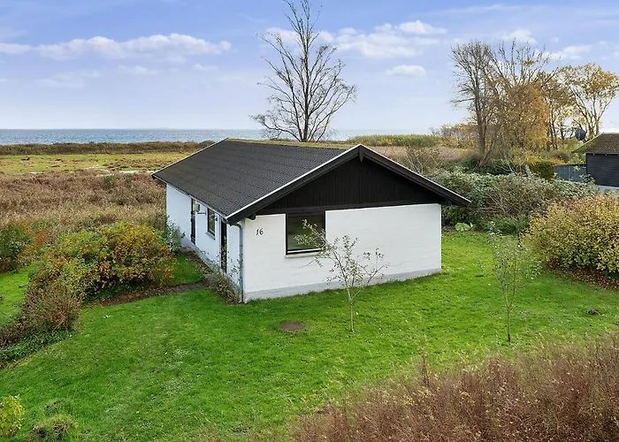 3 Bedroom Gorgeous In *